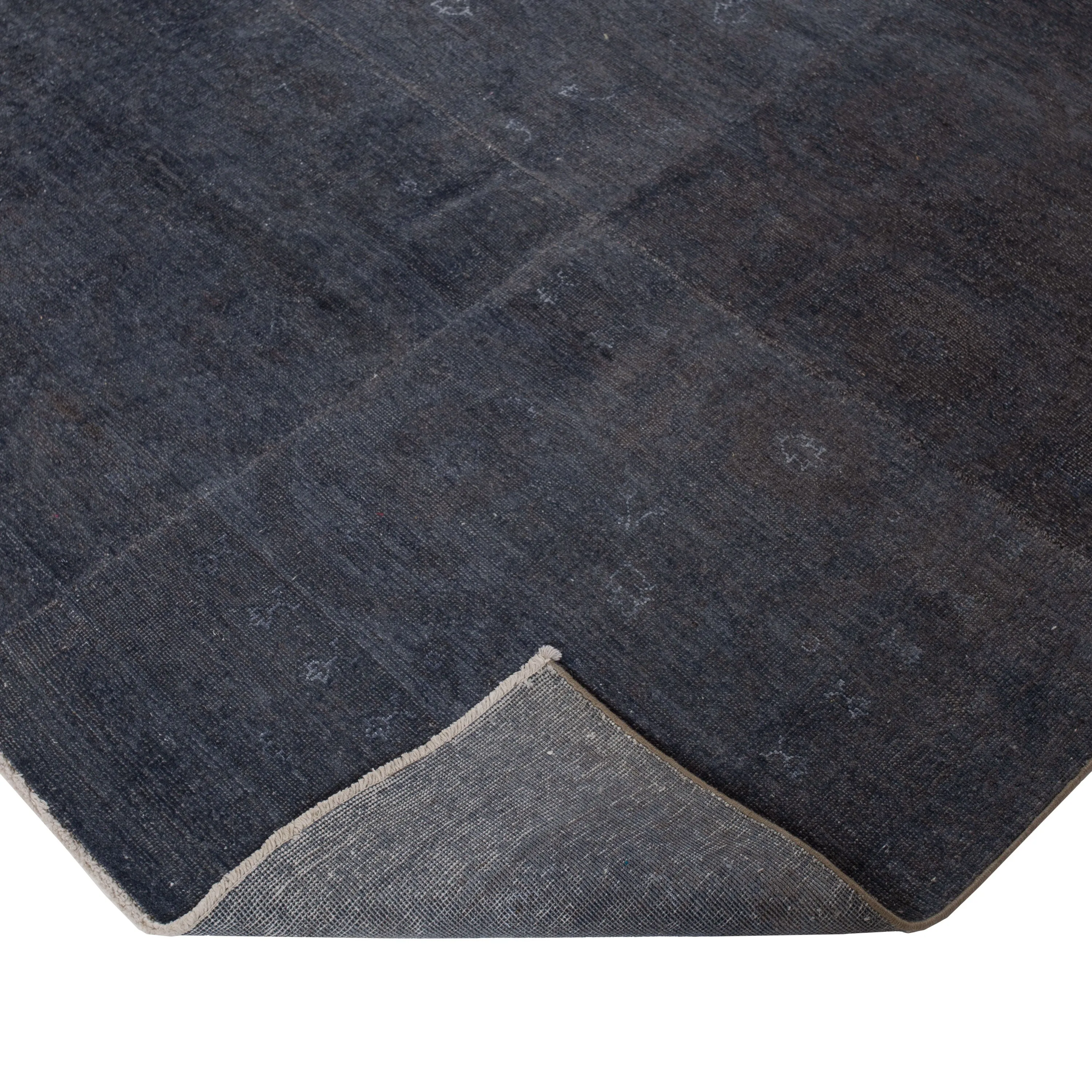 Black Samsara Wool Rug - 4'2" x 4'6"