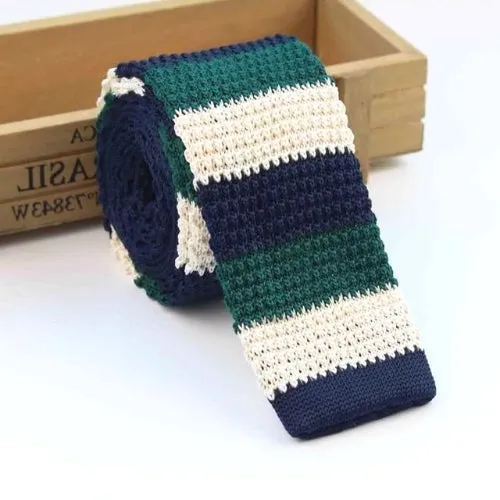 Classy Men Green White Blue Square Knit Tie