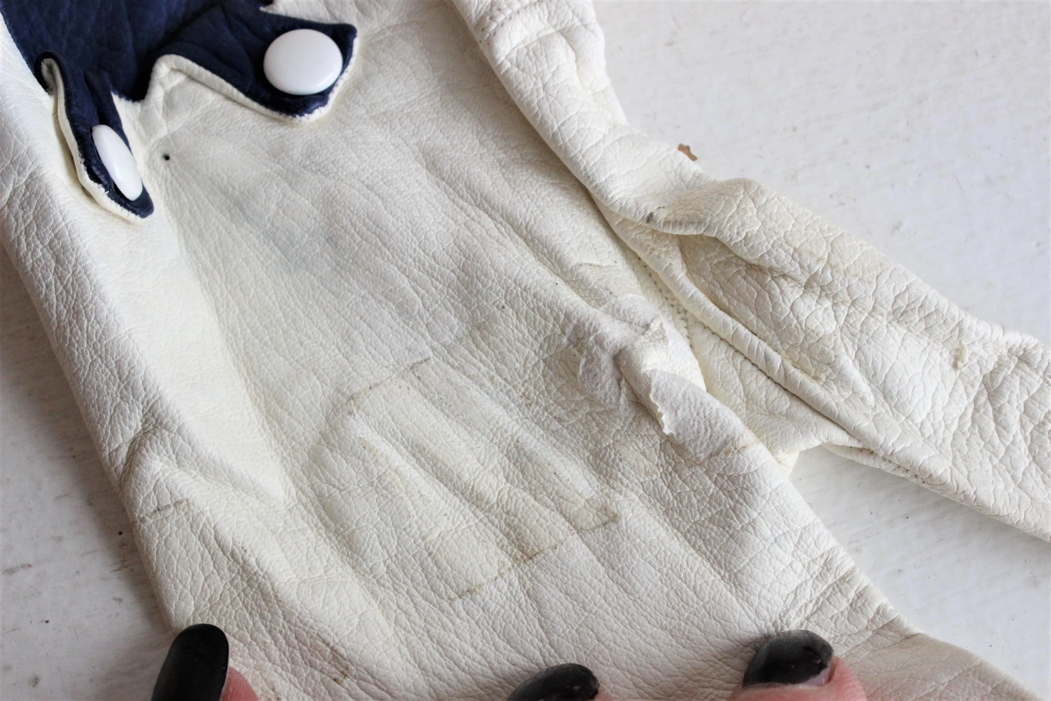 Vintage Kid Leather Gloves, White with Blue Trim and Buttons