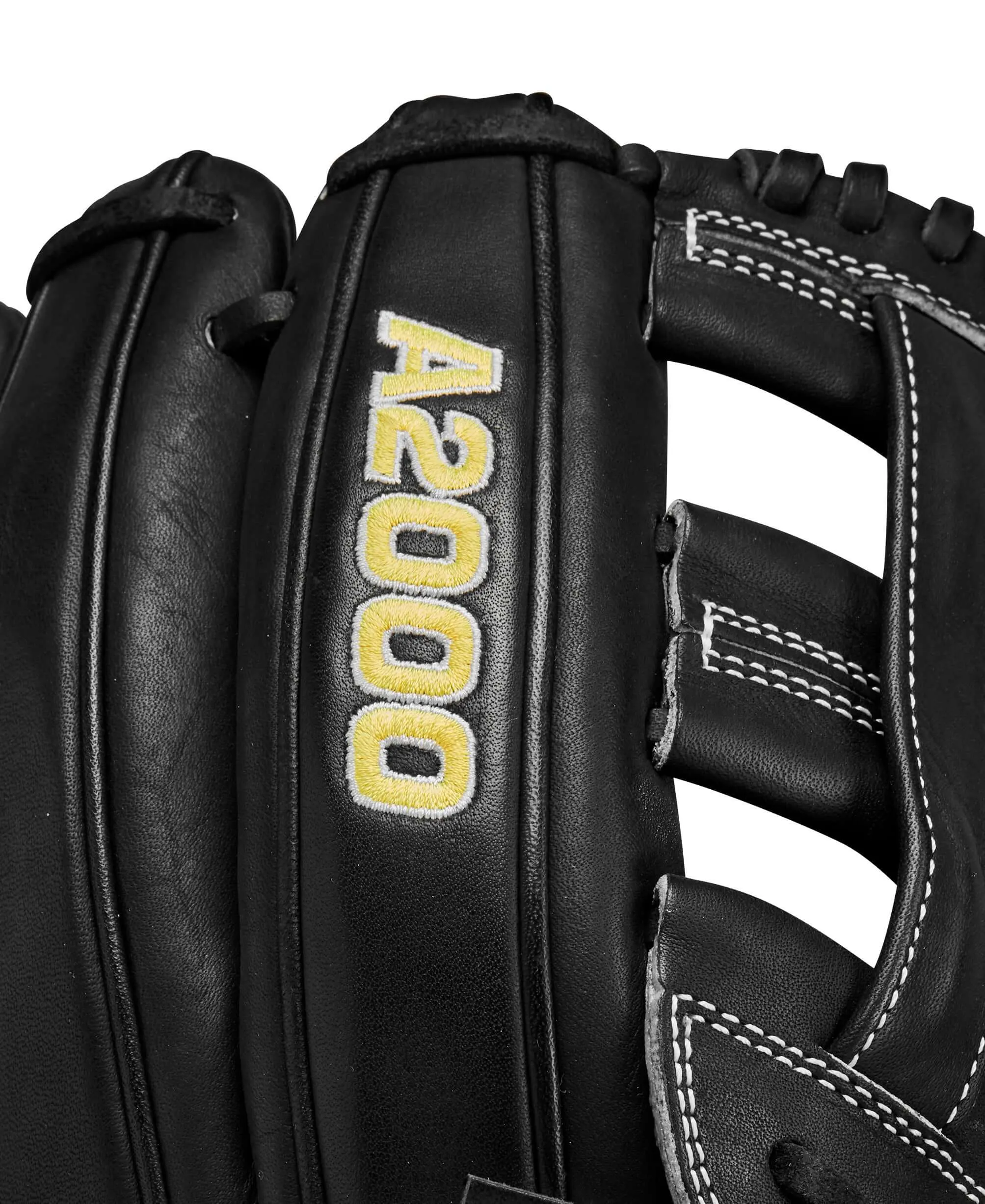 Wilson 2024 A2000 PP05 11.5" Infield Glove Black